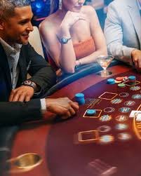 Grid permainan slot dan meja dealer langsung di roda slot